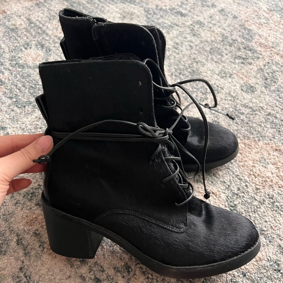 UGG® Oriana Exotic Fashion Boots for
Women | UGG® - Picture 2 of 6